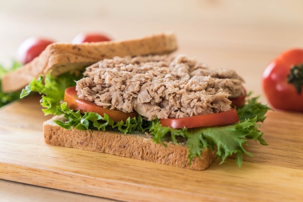 tuna-sandwich