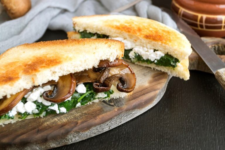 mushroom-sandwich